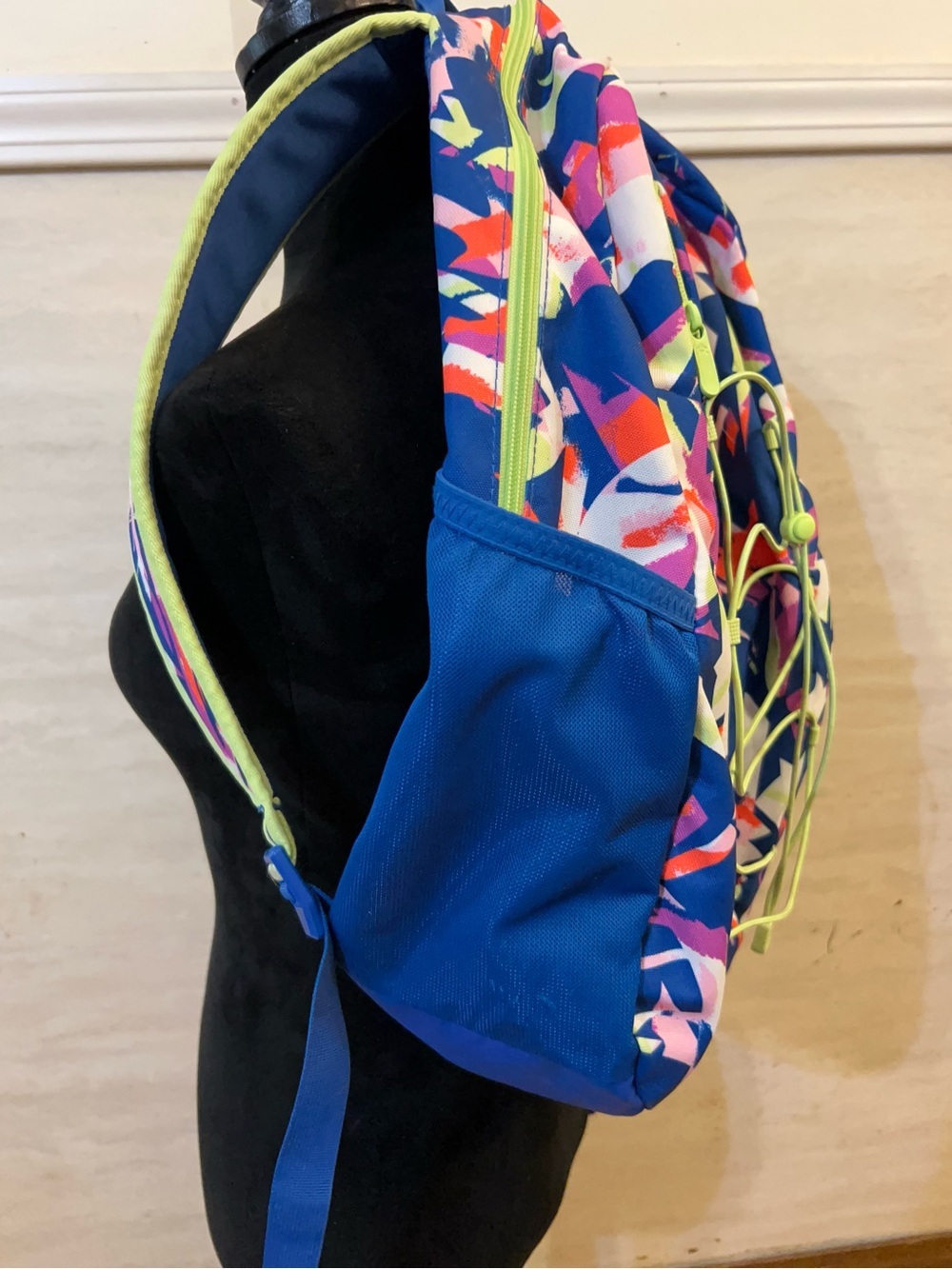 Under Armour Hustle Sport Backpack “ Tech Blue" pattern Colorway” - Picture 3 of 15